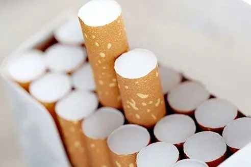 احتمال مرگ سیگاری‌ها از کرونا ۶ برابر بیشتر است
