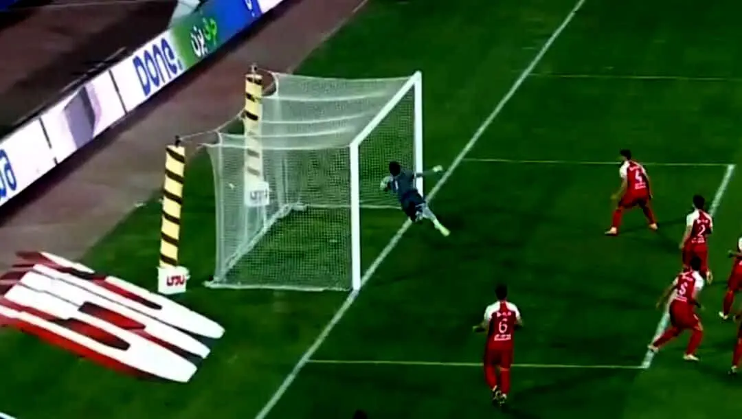 داور بازی ذوب‌آهن پرسپولیس تهدید به مرگ شد           