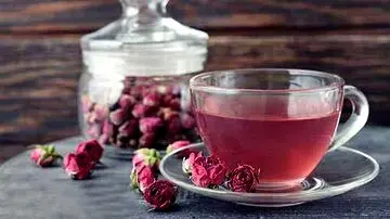۷ فایده دمنوش گیاهی گل رز