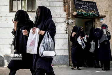 عزاداری بانوانِ نقاب‌زده در «چهل منبر» لرستان