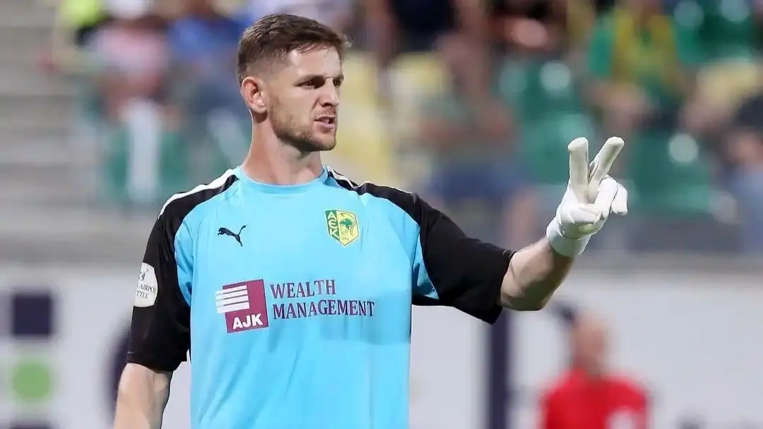 نام دروازه‌بان جدید استقلال لو رفت
