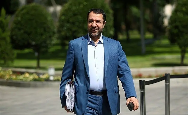 ماجرای قهر صالح‌آبادی چه بود؟