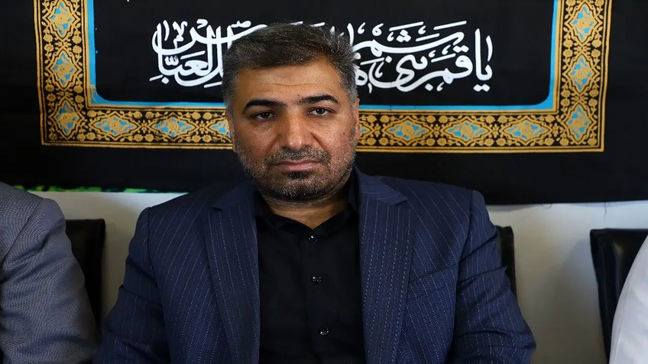 اتوبوسرانی و تاکسیرانی این شهر تا پایان شب شام غریبان خدمات رسانی  می‌کنند