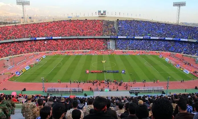 بازی استقلال و پرسپولیس تعویق افتاد؟
