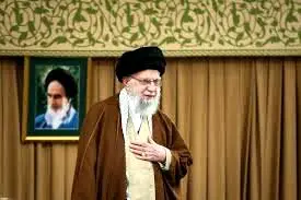 ریش و سبیل های عجیب و جنجالی یک فعال اقتصادی در دیدار با رهبر انقلاب + عکس