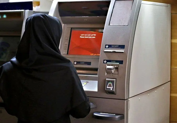 سقف برداشت اسکناس از خودپردازها کاهش یافت؟

