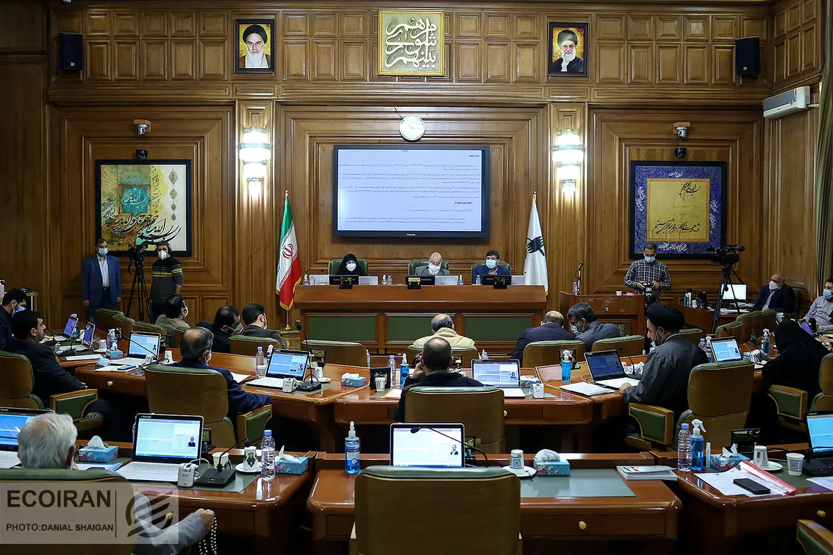 ترک صحن شورا توسط برخی از اعضای شورای شهر تهران هنگام سخنرانی زاکانی + اسامی

