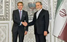 اولین تصاویر از دیدار گروسی و عراقچی در نیویورک
