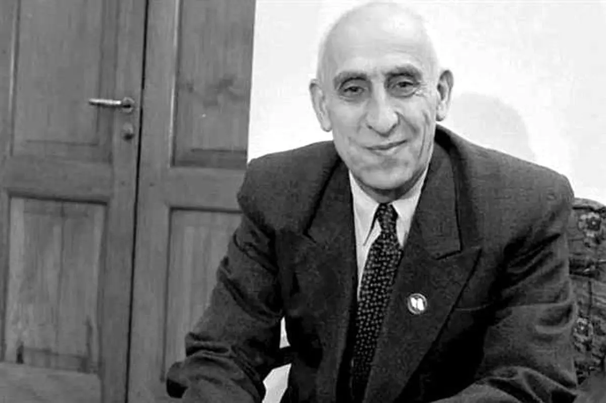 لحظات آخر کودتا در خانه‌ی دکتر مصدق چه گذشت؟

