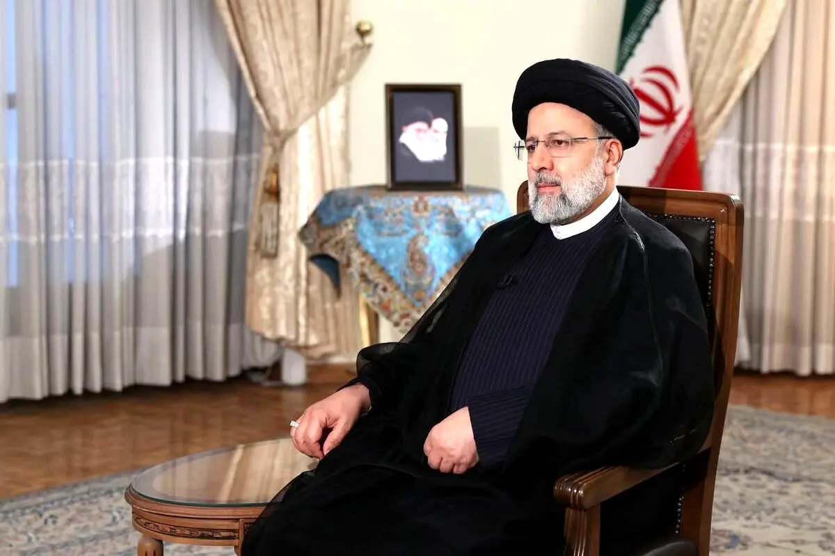 نامه سرگشاده به رئیسی درباره حقوق کارگران و بازنشستگان : اورژانسی چاره جویی کنید
