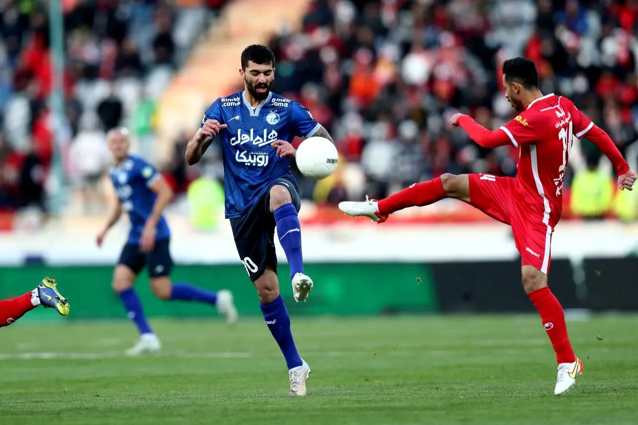 گل اول پرسپولیس به استقلال / ویدئو