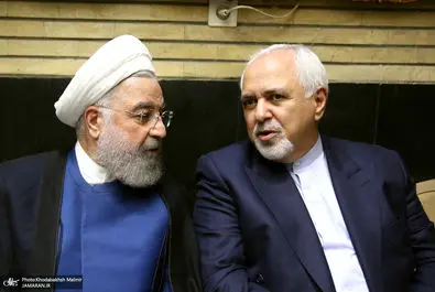 مراسم ترحیم مادر اسحاق جهانگیری