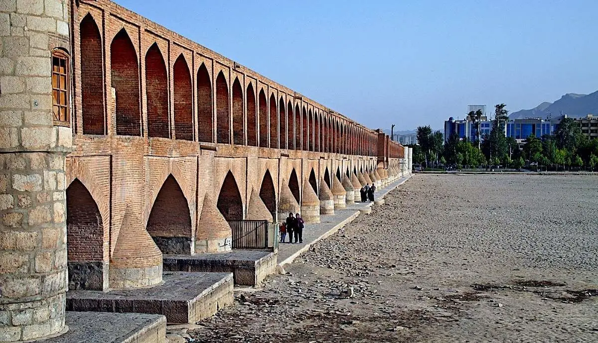 خبر مهم شهردار اصفهان درباره برگزاری کنسرت در بستر زاینده رود