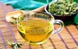 این دمنوش‌های گیاهی دندانهایتان را نابود می‌کنند
