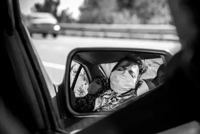 خواب در هیاهو