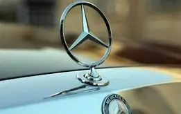 ستاره مرسدس‌ بنز چه معنایی دارد؟