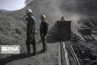 کارگران معادن زغال سنگ در شمال ایران