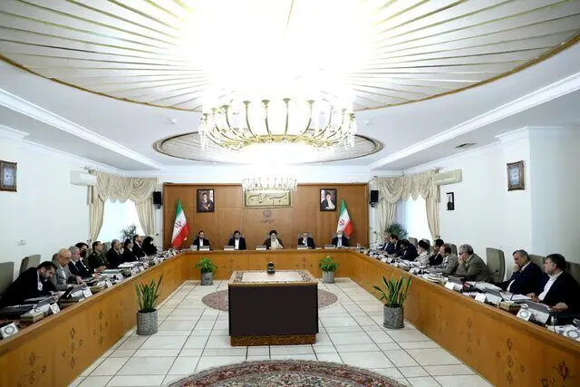 قدردانی ویژه رئیسی از وزیر آموزش و پرورش در جلسه هیات دولت