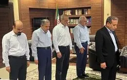 چه کسانی با عراقچی به عمان رفتند؟

