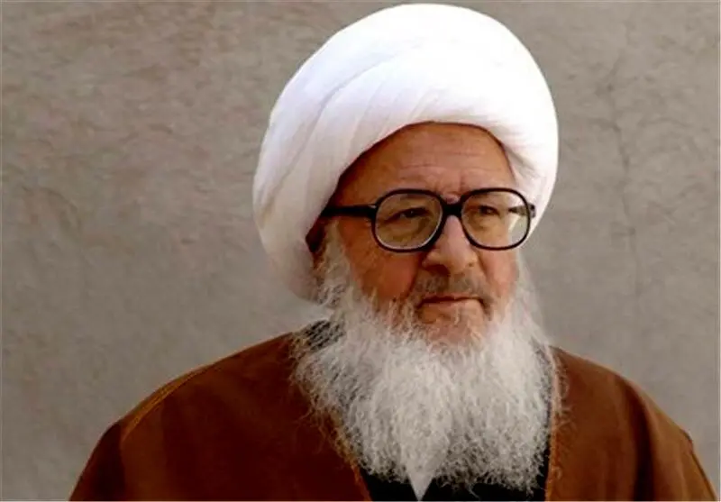 اجازه آیت‌الله وحید‌خراسانی برای صرف یک سوم از سهم امام برای زلزله زدگان خوی