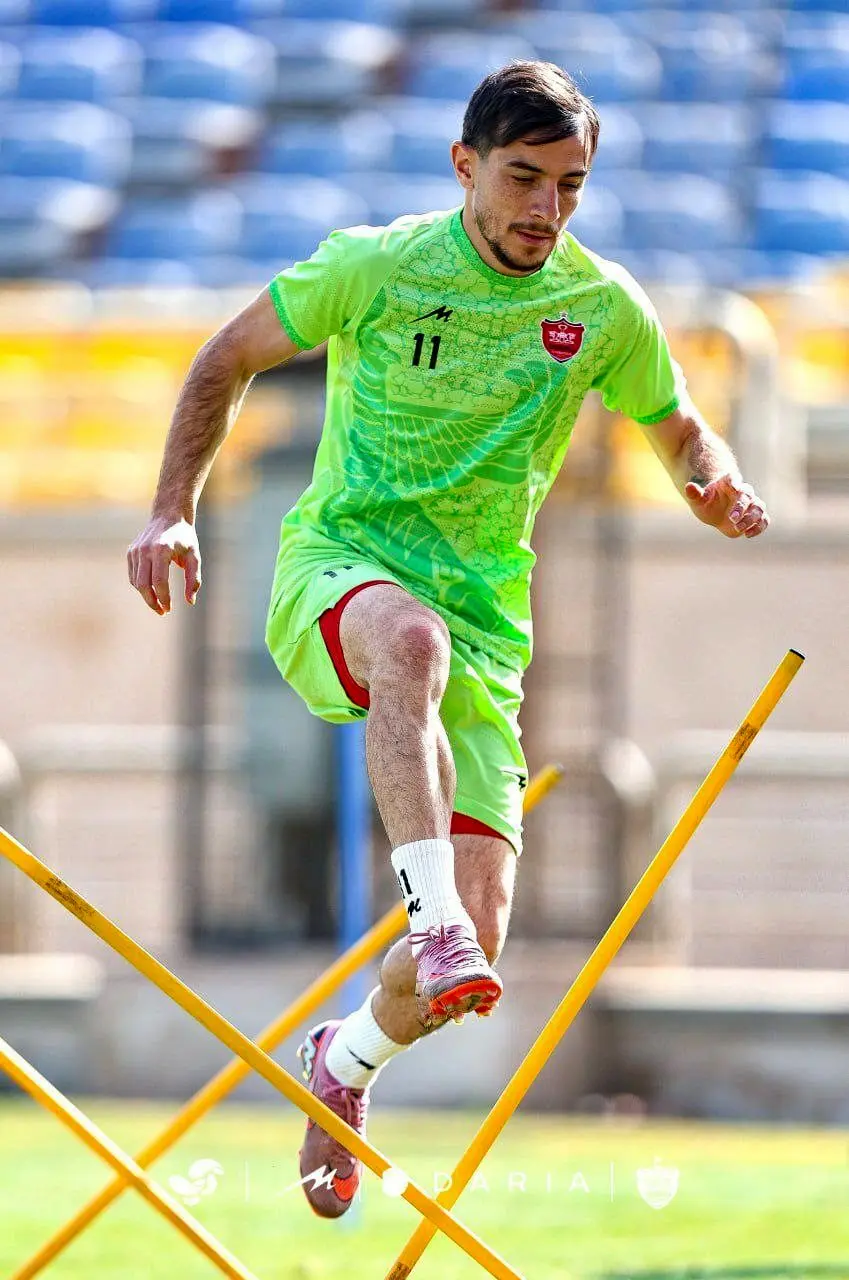 اولین جدا شده نیم فصل پرسپولیس مشخص شد!اوسمار خط کشید