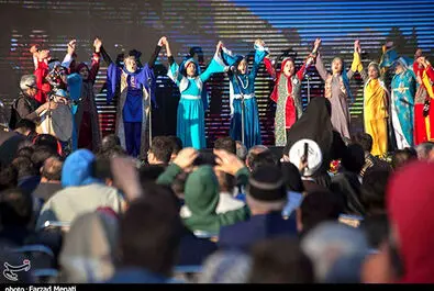 جشن جهانی نوروز در محوطه تاریخی طاقبستان