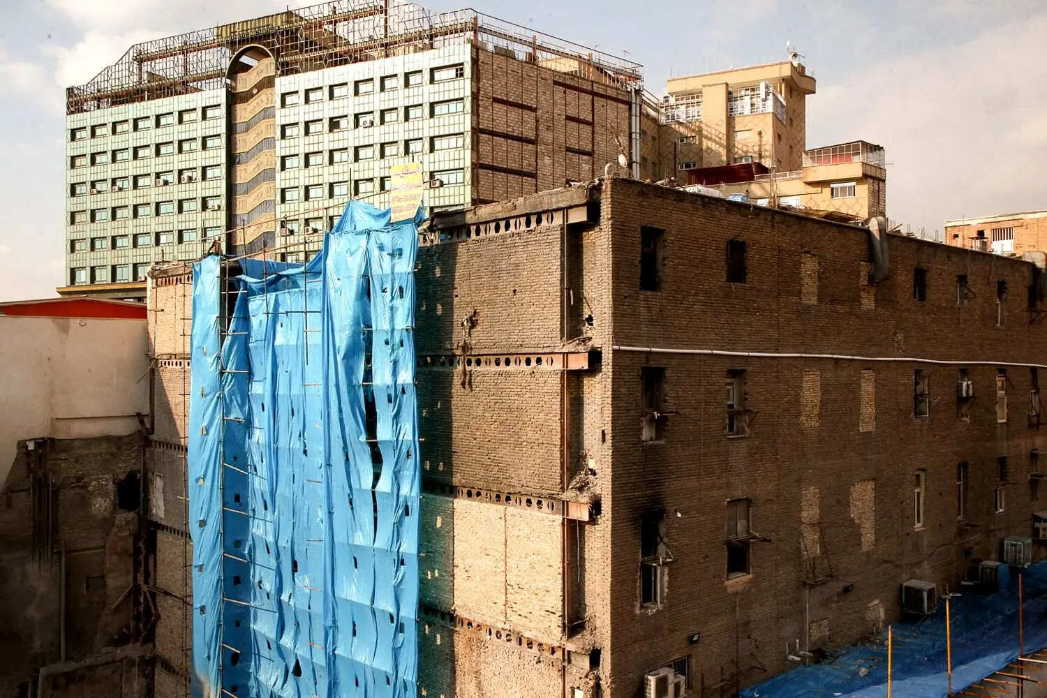 بیمارستان‌هایی پرخطری که نمی‌توان آنها را تعطیل کرد
