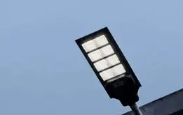 چگونه چراغ خیابانی LED مناسب پروژه انتخاب کنیم؟
