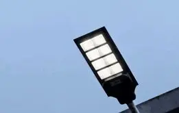 چگونه چراغ خیابانی LED مناسب پروژه انتخاب کنیم؟
