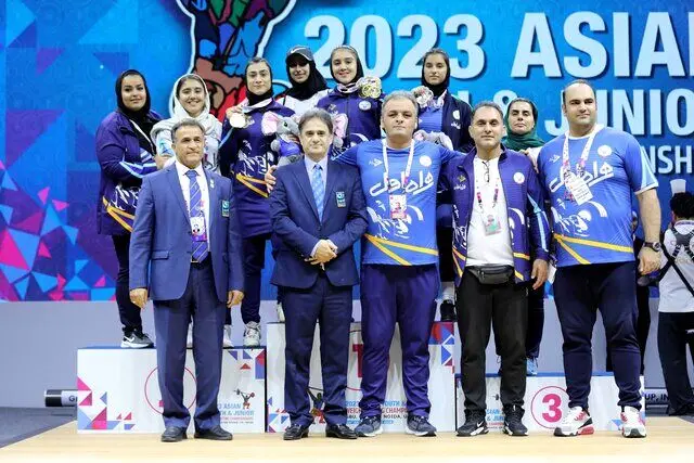 تیم وزنه‌برداری دختران ایران سوم آسیا شد
