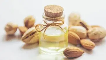 ۵ روغن طبیعی برای تقویت موهای سر