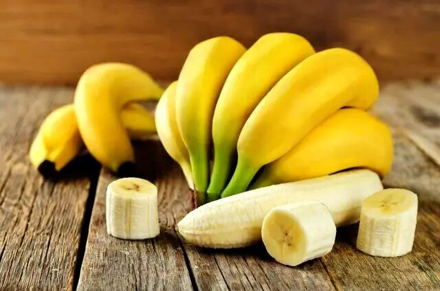 چرا موز گران شد؟