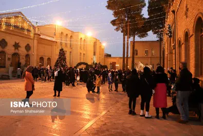 حال و هوای محله جلفا در شب‌های کریسمس