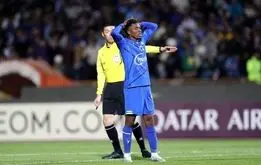 مهاجم خارجی استقلال بازمی‌گردد؟