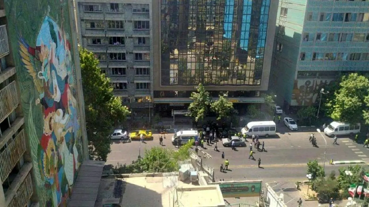 جزئیات جدید از تیراندازی امروز مقابل بنیاد شهید | ۴ مامور پلیس مجروح شدند