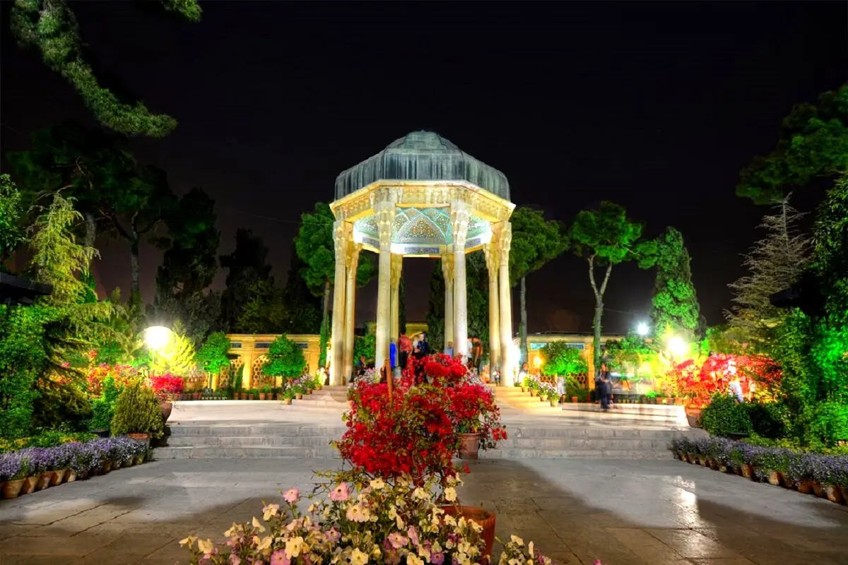 فال حافظ امروز را بخوانید