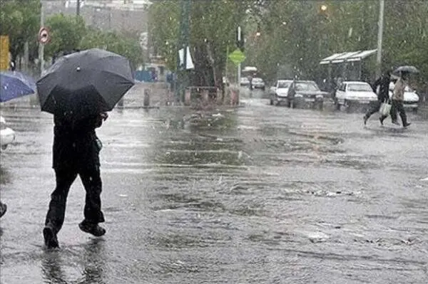 بارش باران آخر زمانی در سیستان و بلوچستان + فیلم