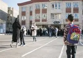 ساعت تدریس معلمان تغییر کرد/ واریز حقوق بر اساس مصوبه جدید مجلس