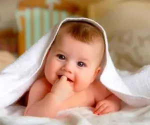 علائم بارداری پسر روی چهره و بدن زن حامله

