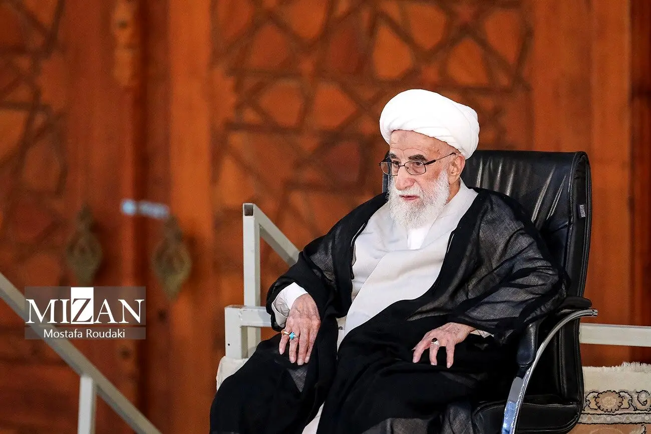  آیت‌الله جنتی نامزد خبرگان رهبری نشد
