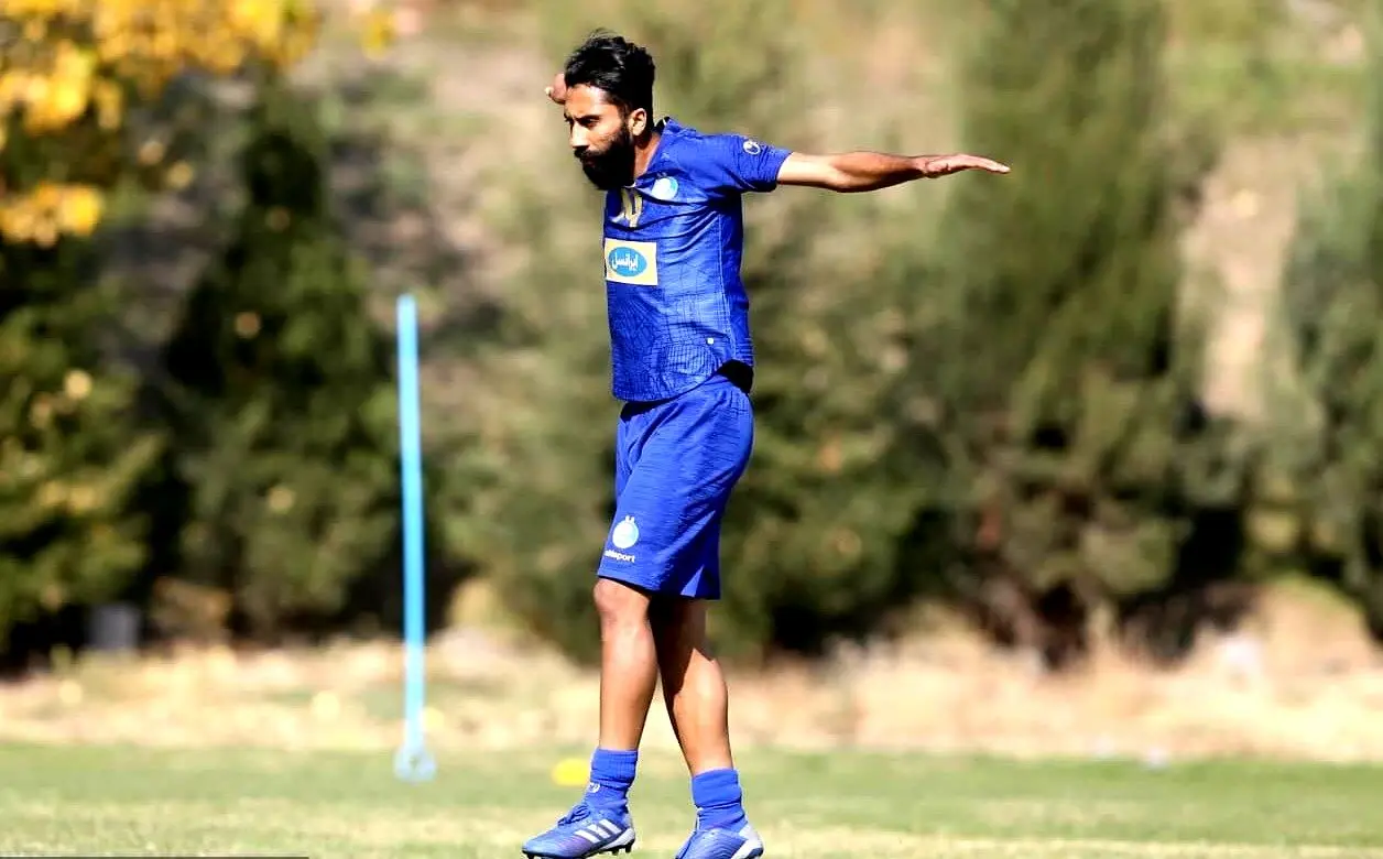 شوک جدید به فرهاد | ستاره استقلالی به AFC شکایت کرد

