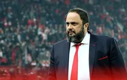 گوشی موبایل ارزان قیمت مالک میلیارد فوتبالی