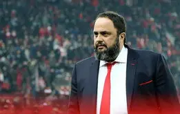 گوشی موبایل ارزان قیمت مالک میلیارد فوتبالی