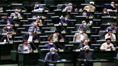 خبر تازه از بررسی قانون ساماندهی صنعت خودرو در مجلس
