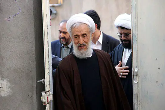 ماجرای عجیب آیت الله صدیقی ؛ جزئیات یک زمین خواری میلیاردی+ عکس 


