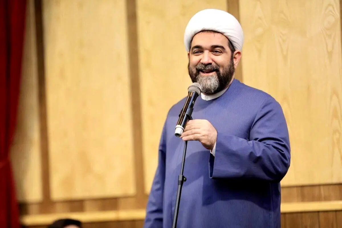 شهاب مرادی در تلویزیون: اگر مسئولی فکر می‌کنه با آمریکا و ترامپ میشه کنار اومد احمقه و بیشعوره +‌ فیلم