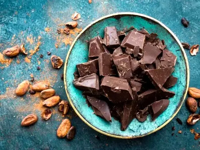 تاثیر خوردن شکلات روی خلق و خوی افراد

