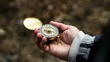 تقویم نجومی امروز دوشنبه ۲۴ شهریور۱۴۰۴ / تقویم همسران امروز +ساعات سعد و نحس