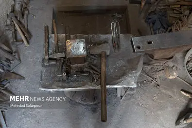 از پتک تا قلم
