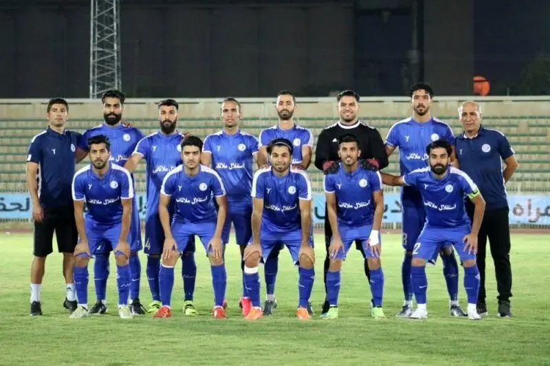آبی‌پوشان از لیگ برتر کنار می‌کشند
